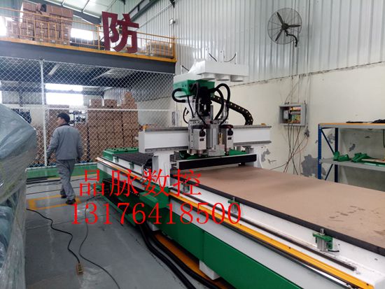 六盤水品脈數(shù)控全自動板式家具開料機(jī)     木工開料機(jī)廠家直銷