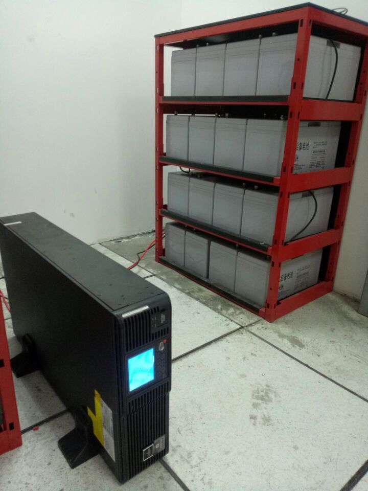 艾默生UHA1R-0010L 1KVA UPS電源電流