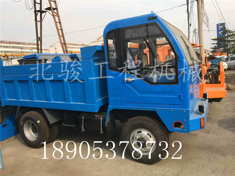 大蓋頭爬山虎 怪樣子爬山王四不像車 拉土運(yùn)輸車