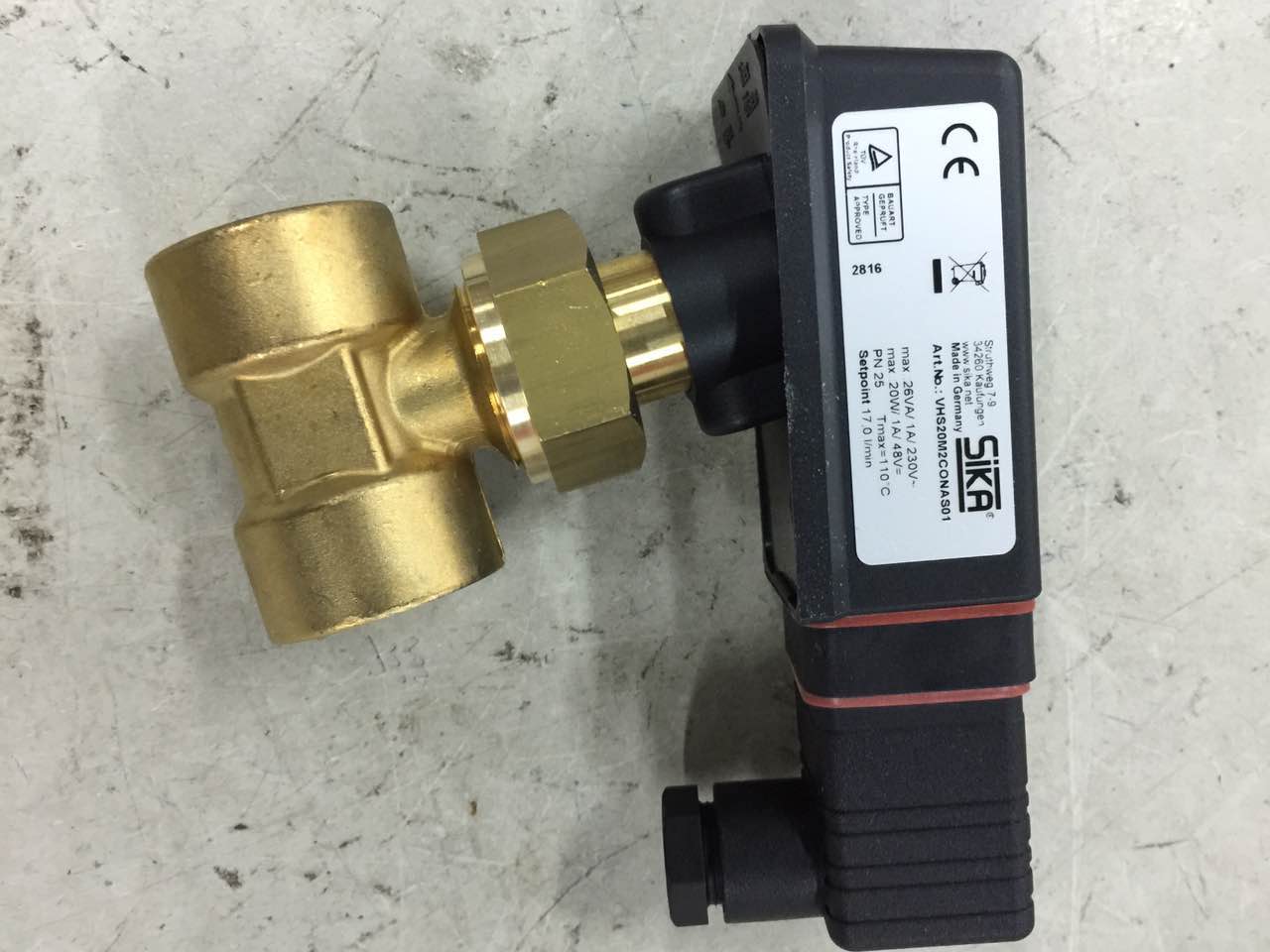 ELCIS  27-157-5-BE-N-CV-01     編碼器