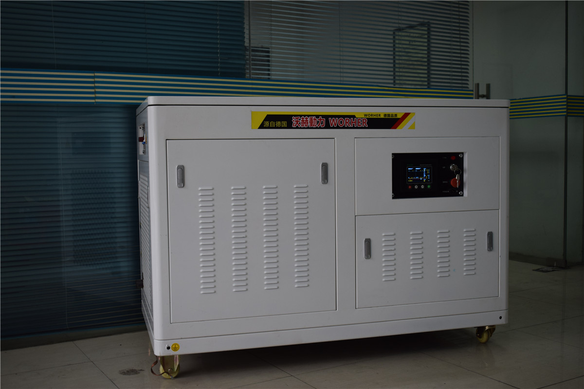 250A柴油發(fā)電電焊機(jī)_同時焊接不沖突