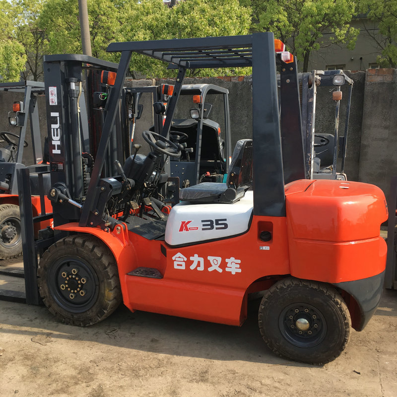 公司轉(zhuǎn)讓3臺合力叉車2噸3噸4噸低價出售