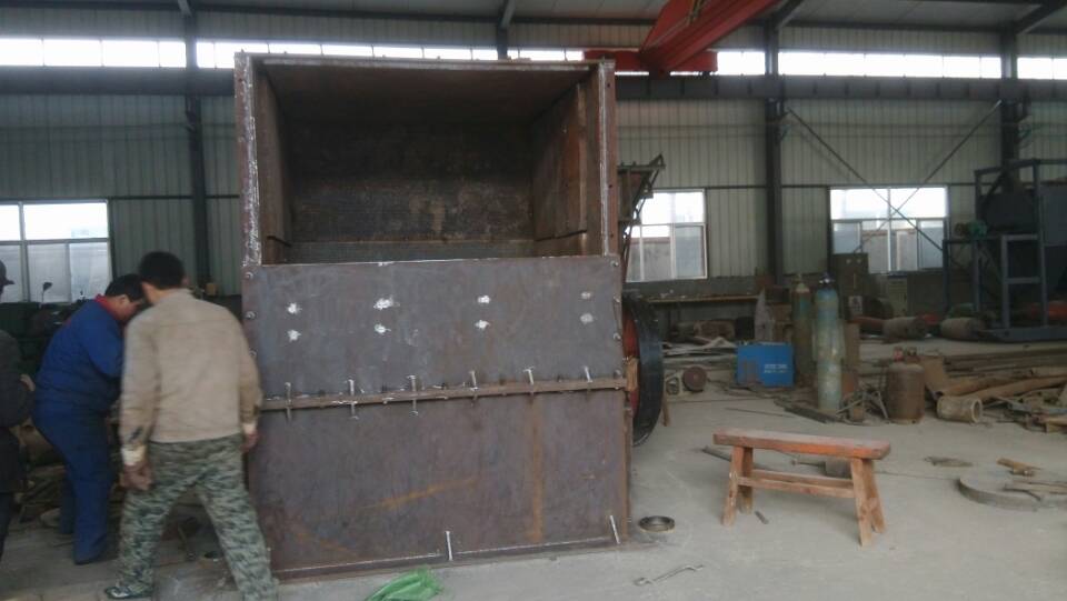 湖南篩沙機(jī) 湖南鋸末粉碎機(jī)報(bào)價(jià)