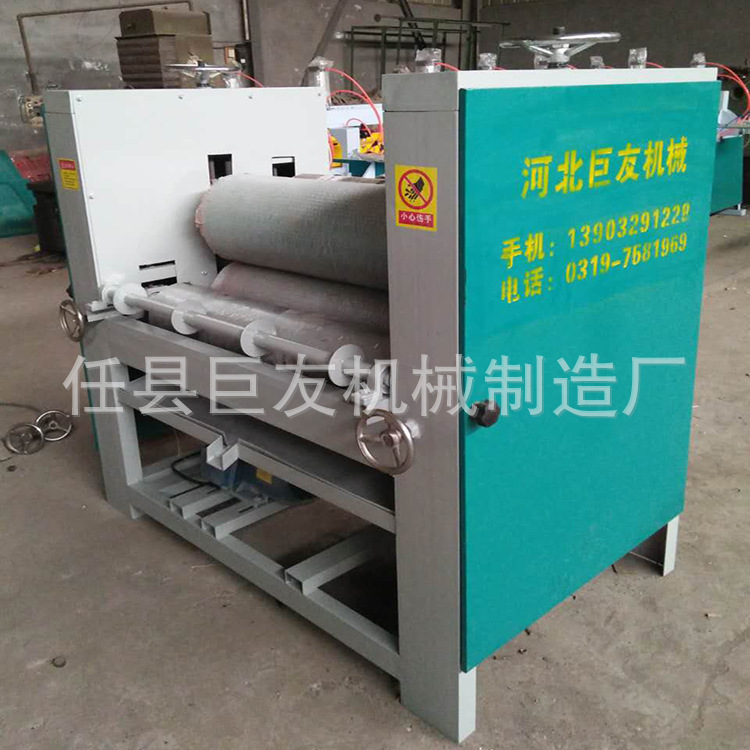 本廠專業(yè)生產大型板材涂膠機