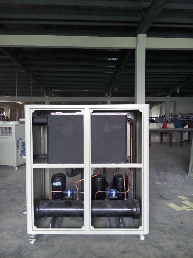 供應(yīng)橡膠冷水機  冰水機組