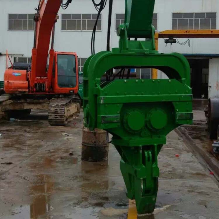 金常青廠家直供挖掘機(jī)打樁機(jī) 歡迎致電