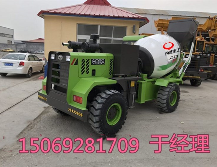 罐體旋轉(zhuǎn)攪拌車自動(dòng)4立方水罐體旋轉(zhuǎn)攪拌車價(jià)格