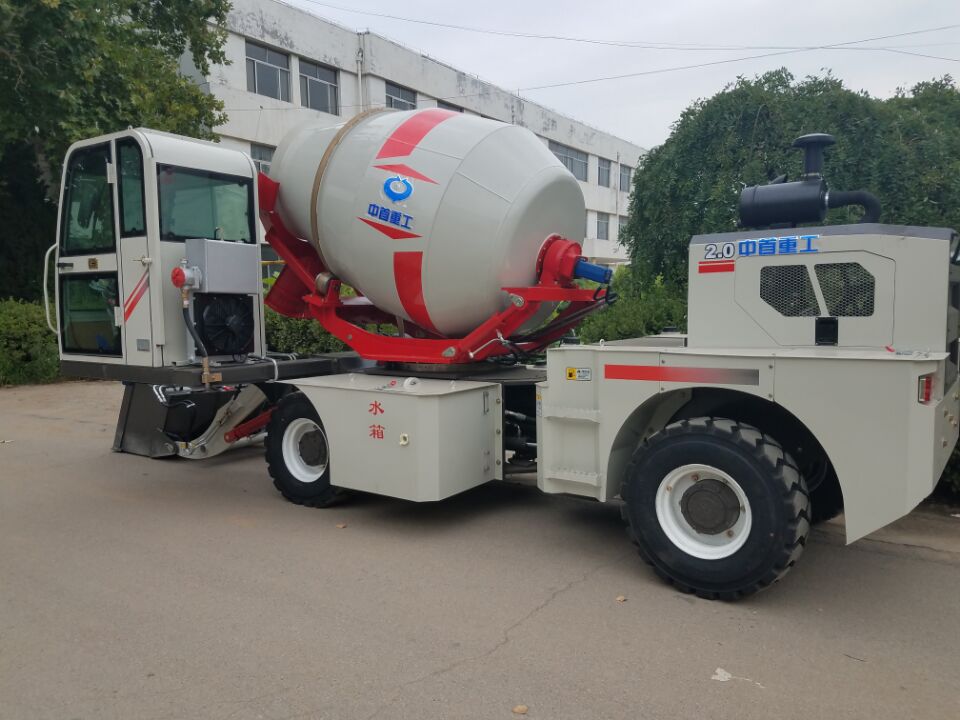 混凝土攪拌罐車自裝自卸攪拌車標(biāo)準(zhǔn)4立方攪拌車