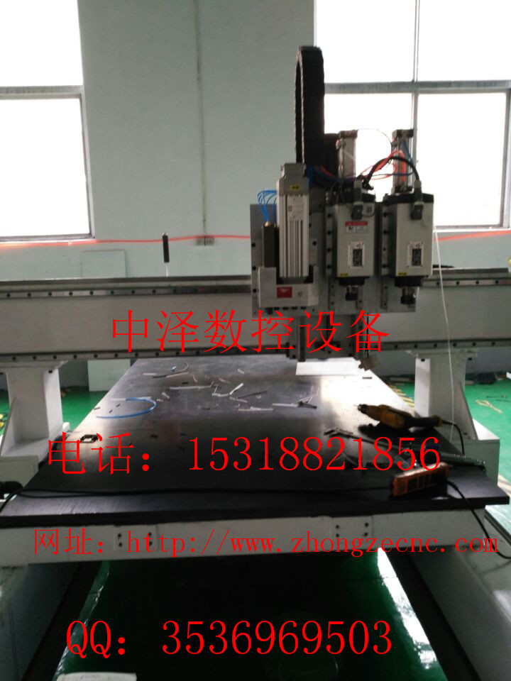 合肥板式家具數(shù)控開(kāi)料機(jī) 板式家具數(shù)控開(kāi)料機(jī)廠家