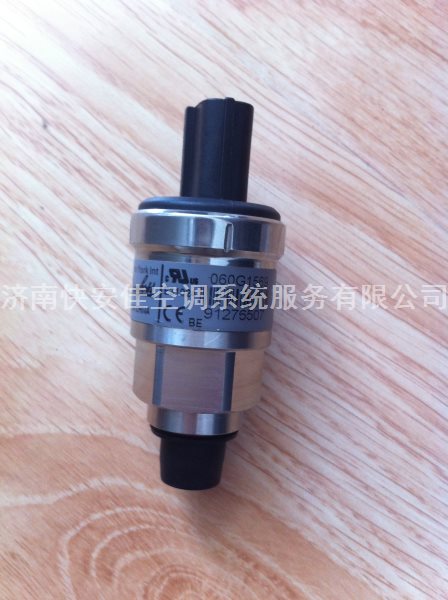 約克壓力傳感器025-28678-114原廠原裝