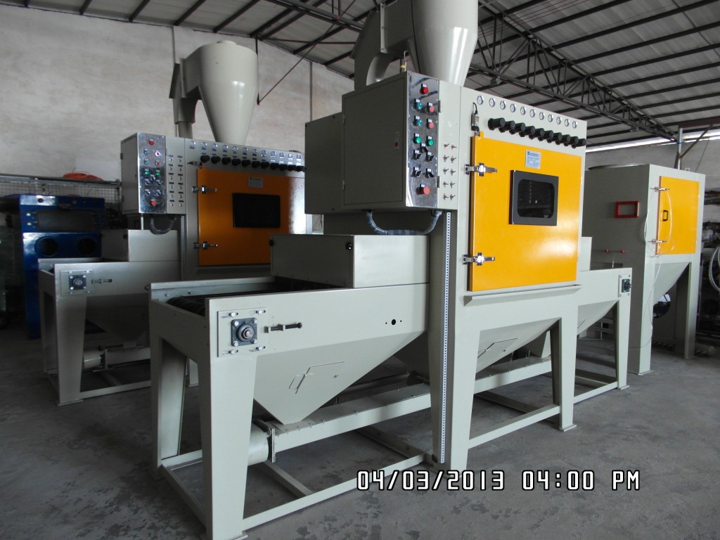 嘉興輸送式噴砂機(jī) 全自動通過式噴砂機(jī)