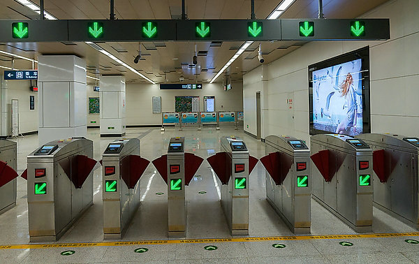 河南廠區(qū)人行通道，河南廠區(qū)刷卡門禁系統(tǒng)，河南廠區(qū)門禁