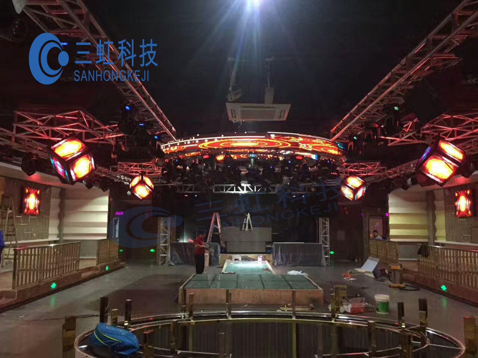 酒吧3D裸眼LED顯示屏報價方案