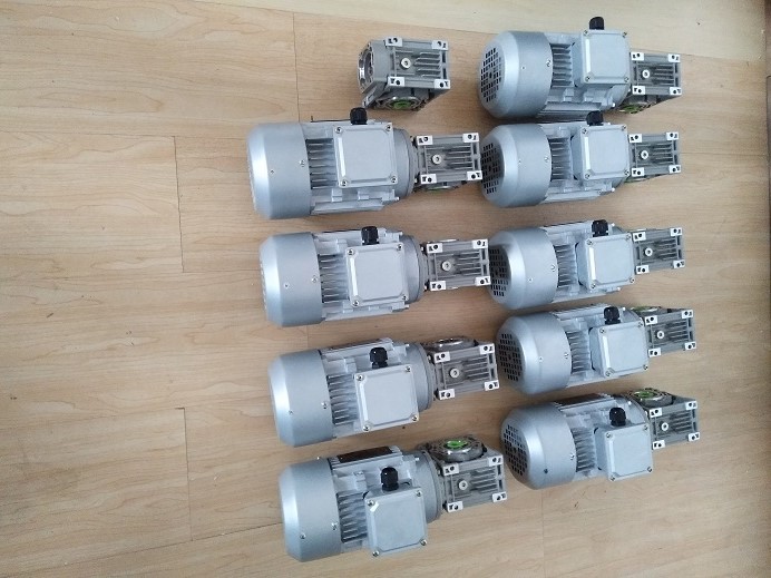 奉賢 閔行小型機(jī)械用RV040渦輪減速電機(jī) 250W減速電機(jī)