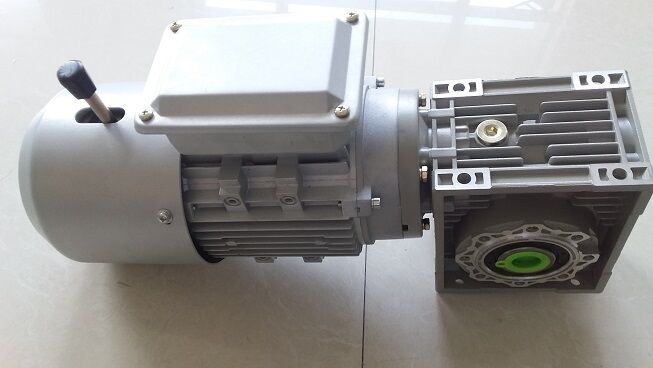 供應(yīng)利政牌750W電磁制動(dòng)剎車(chē)減速電機(jī)庫(kù)門(mén)專(zhuān)用