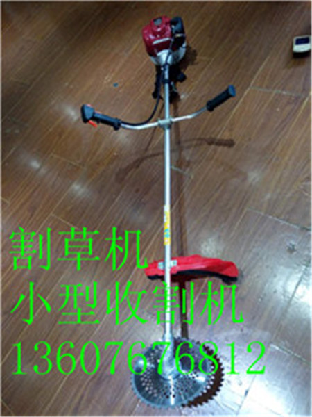 側(cè)掛式割草機(jī) 小型割稻機(jī) 采用本田發(fā)動(dòng)機(jī) 性能穩(wěn)定 質(zhì)量更可靠
