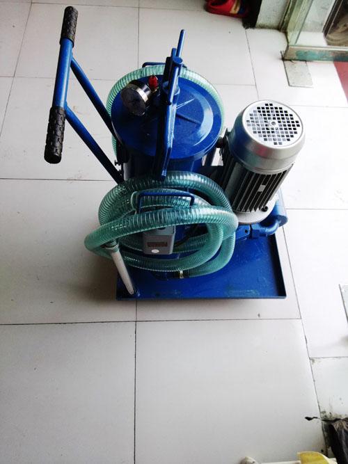 LUC63x5便攜式濾油機(jī)