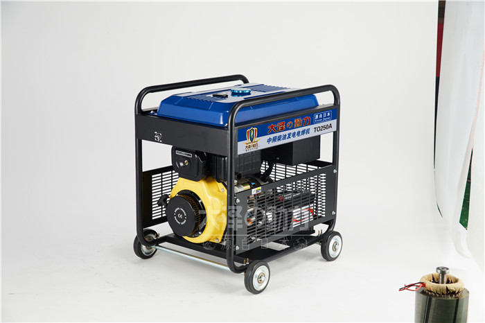 戶外焊接 大型施工現(xiàn)場/柴油250A電焊機移動式電焊機價格