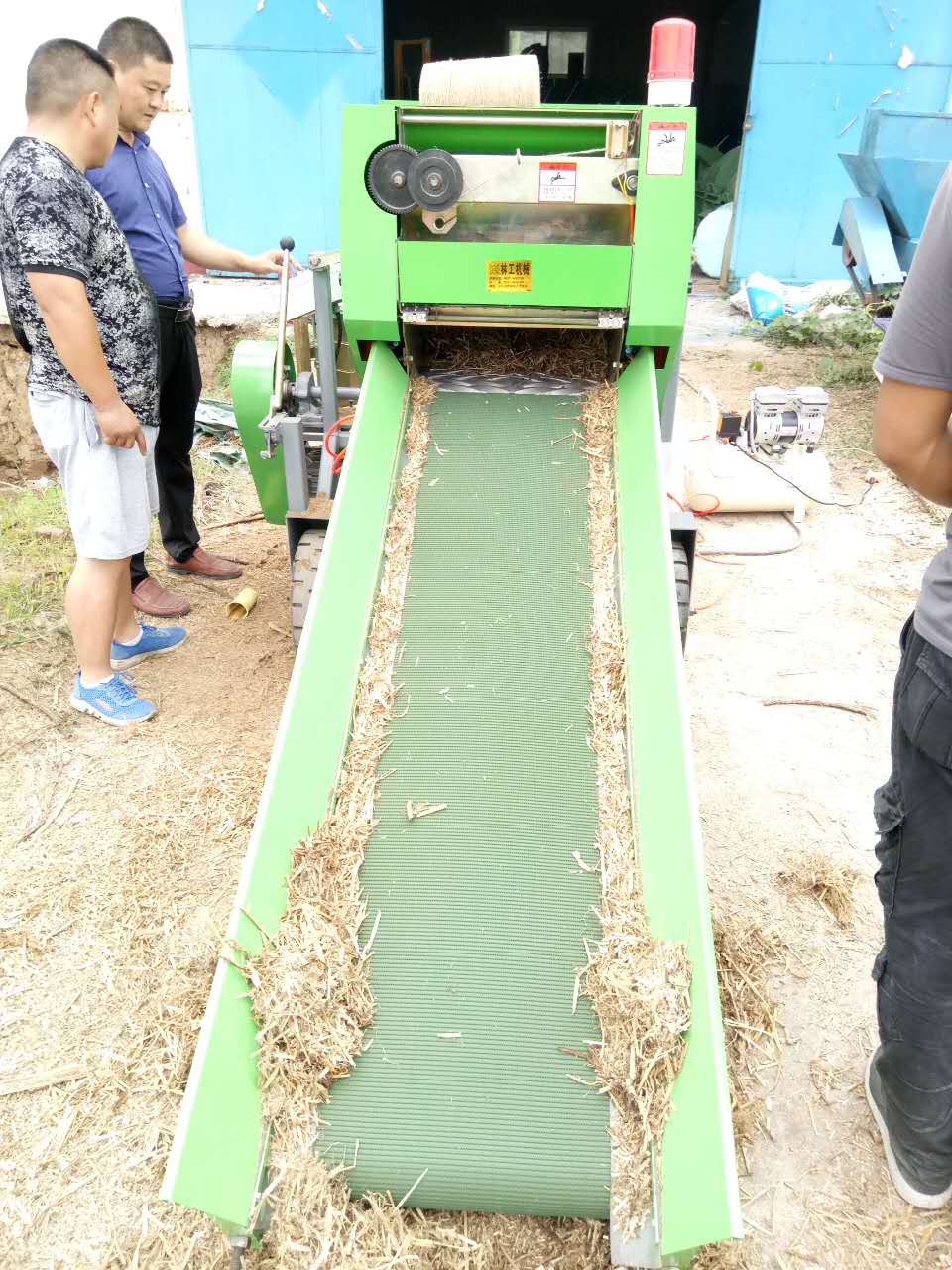 瑞安干濕兩用打捆包膜一體機(jī)視頻