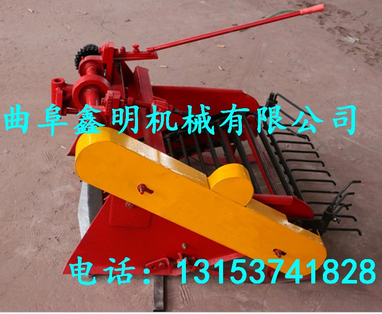 河南全自動(dòng)薯類(lèi)挖掘機(jī)報(bào)價(jià) 拖拉機(jī)帶紅薯收獲機(jī)廠家促銷(xiāo)