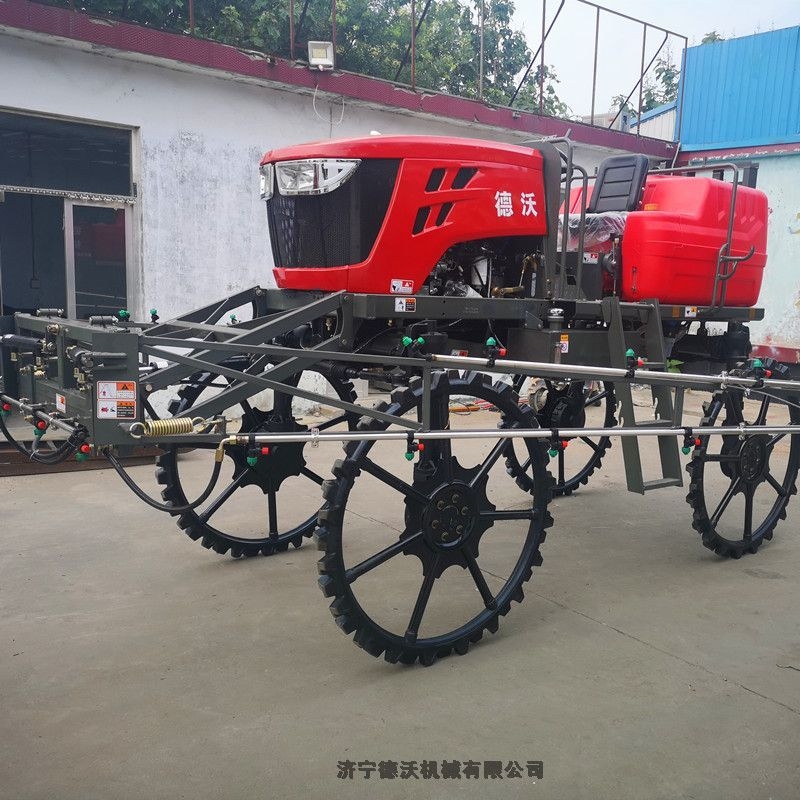 揚州自走式四驅打藥機價格
