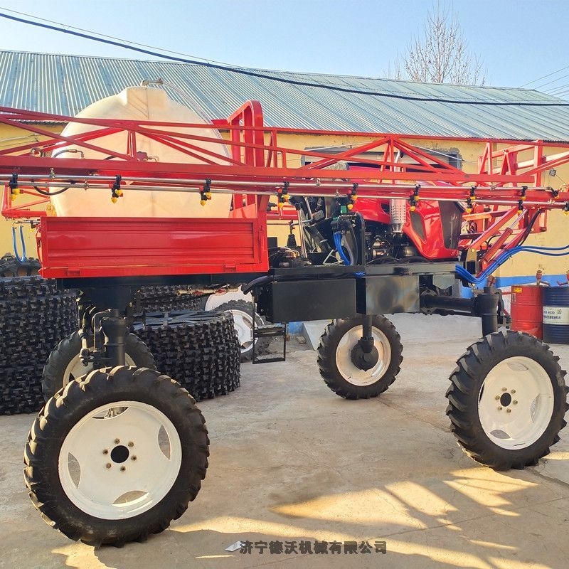 信陽(yáng)四輪玉米高架打藥機(jī)價(jià)格