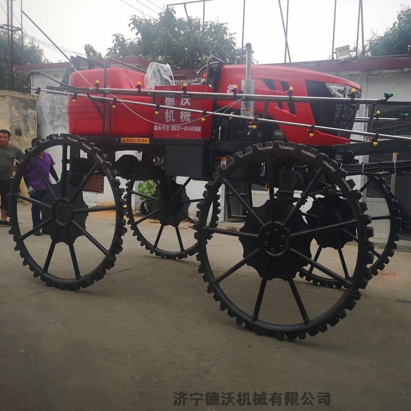 大連25馬力自走式四輪噴藥機(jī)價(jià)格