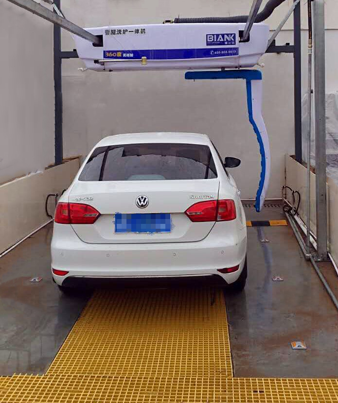 無(wú)刷式全自動(dòng)洗車機(jī)是怎樣洗車的、清洗效果好嗎
