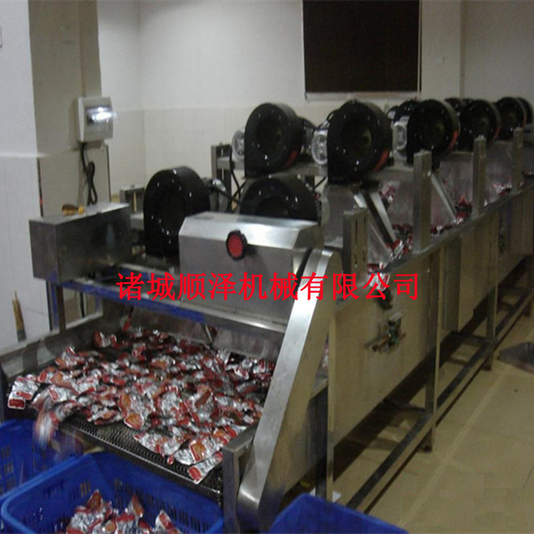 常溫風干流水線。全自動包裝袋除水設備