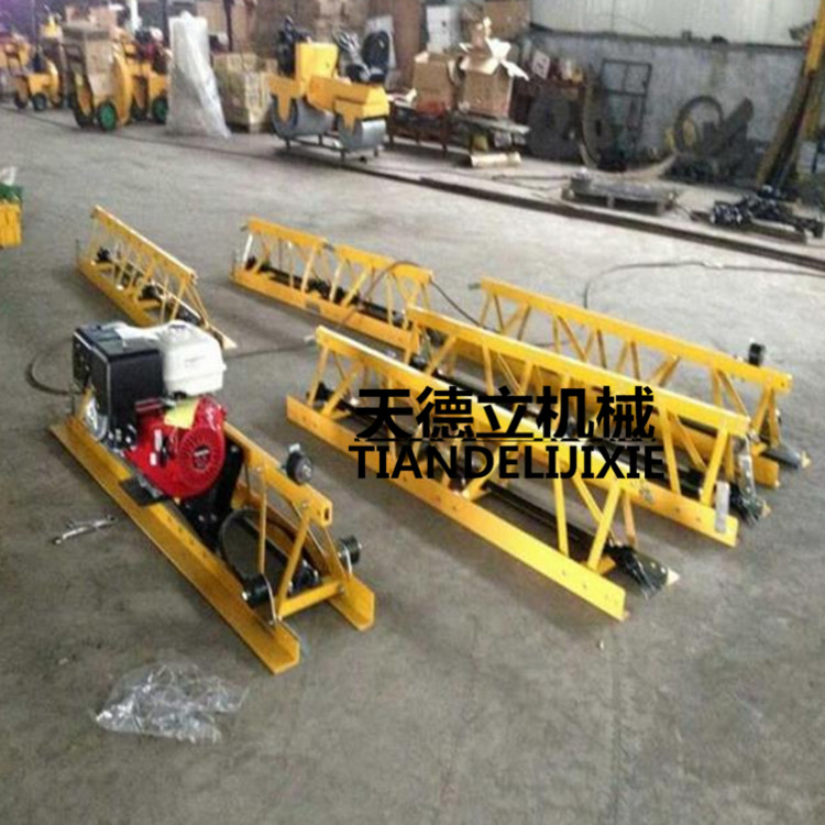天德立機械生產(chǎn)框架式整平機 橋面路面攤鋪整平機 振動梁整平機