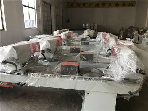 產(chǎn)品名稱：塑鋼門窗平推鋸