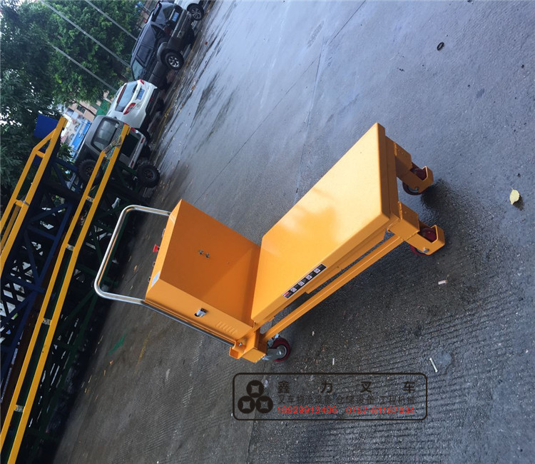 電動(dòng)平臺車手推移動(dòng)式電動(dòng)液壓升降平臺車電動(dòng)搬運(yùn)平臺叉車模具車