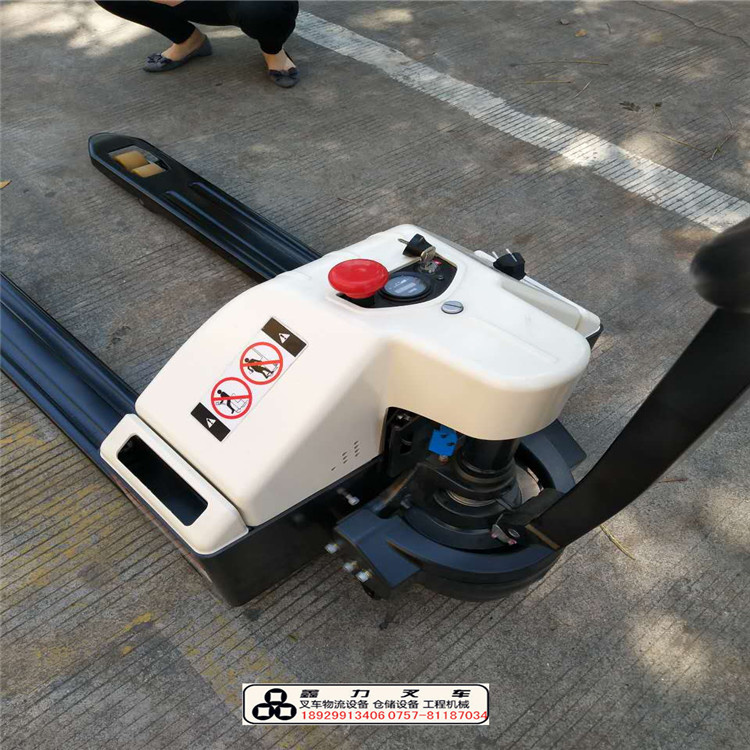 廠(chǎng)家直銷(xiāo)全電動(dòng)搬運(yùn)車(chē)升降叉車(chē)貨物裝卸車(chē)