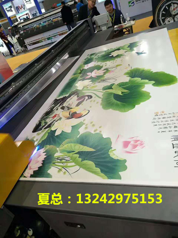 3D雕刻竹木纖維板UV噴繪機(jī)器設(shè)備廠家