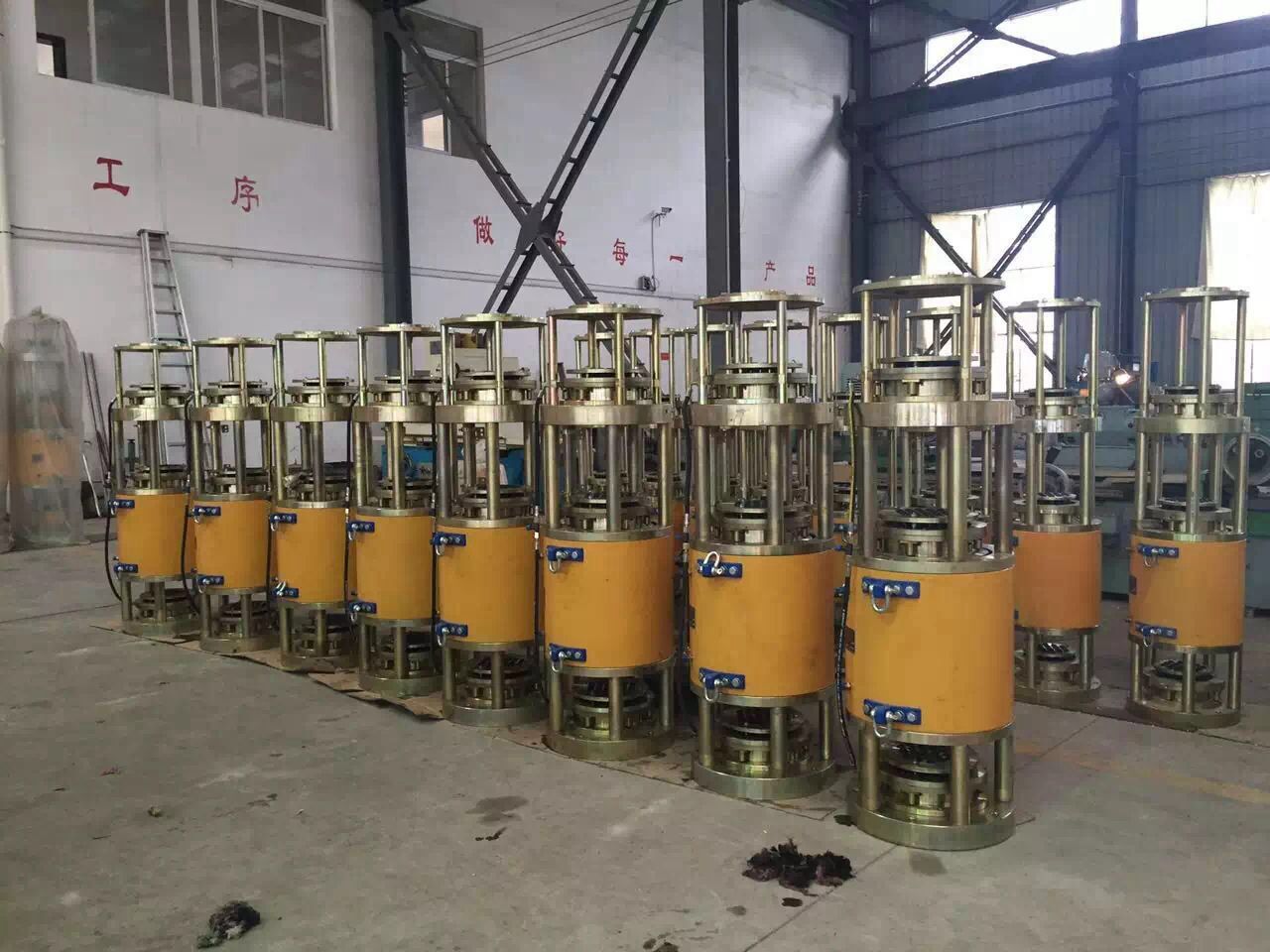 福建鋼圍堰整體下放液壓連續(xù)千斤頂 鋼絞線下放千斤頂