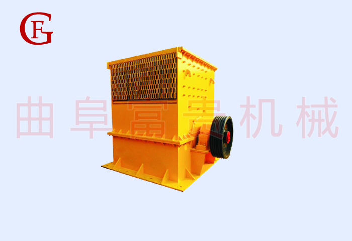反擊式粉碎機 ?？诜磽羰椒鬯闄C