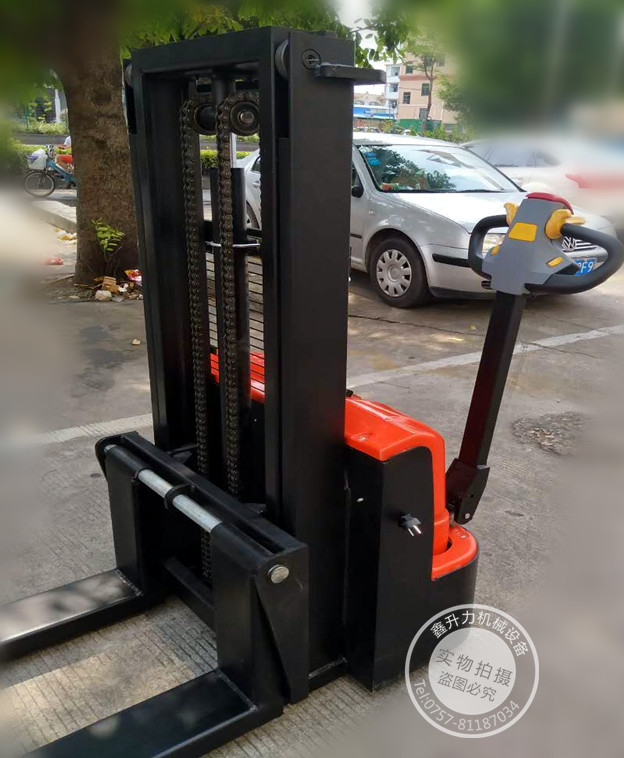 廠家直銷 鑫力 電動堆高車 1噸1.5噸推高叉車全電動堆高車