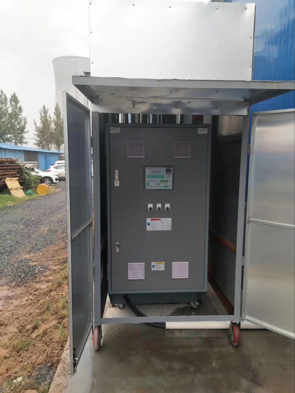 甘肅平板硫化機(jī)油加熱器硫化機(jī)加溫油鍋爐廠家