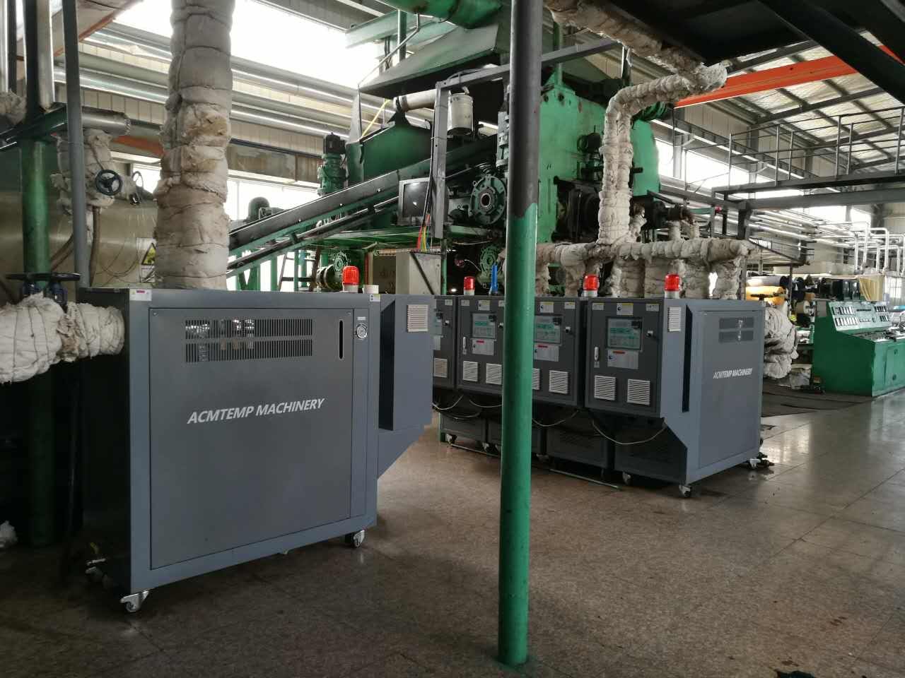 安慶碳纖維熱壓機(jī)壓板加熱模溫機(jī)油加熱器