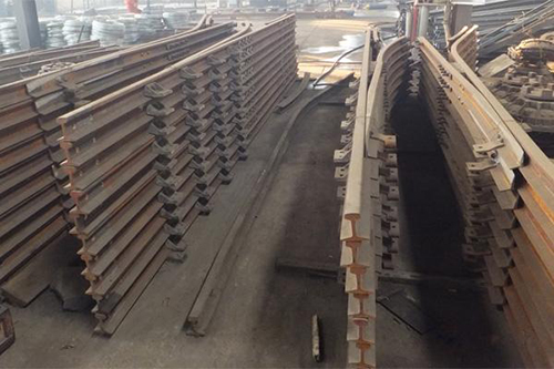 廠家長期供應(yīng)礦車專用道岔窄軌道岔陜西