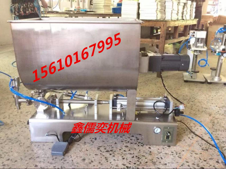 濟(jì)南沃發(fā)機(jī)械訂做半自動U型大顆粒大口徑醬類攪拌灌裝機(jī) 免費(fèi)試機(jī)