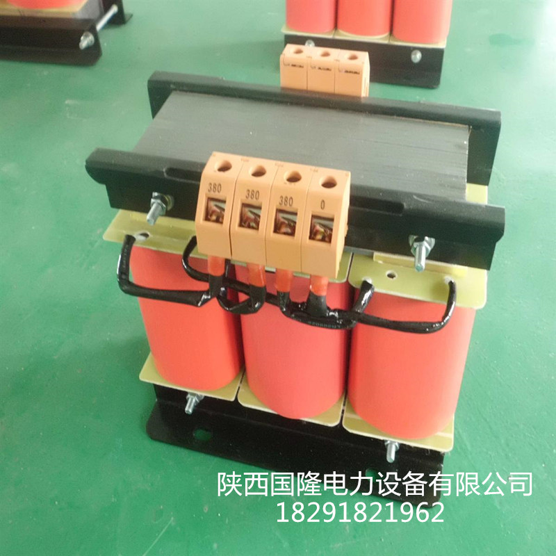 陜西國(guó)隆電力QZB-115KW自耦三相變壓器
