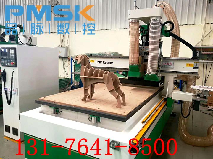 濟(jì)寧板式家具廠都在用哪些型號數(shù)控開料機(jī)加工