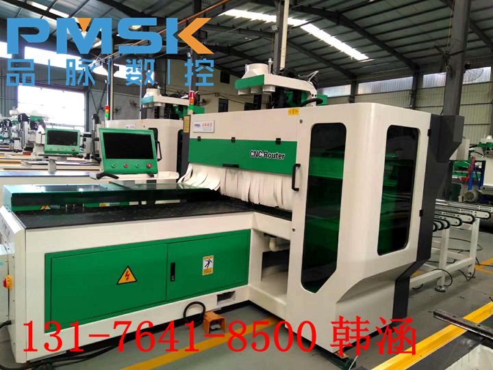 高效率高品質(zhì)定制家具廠數(shù)控下料機(jī)