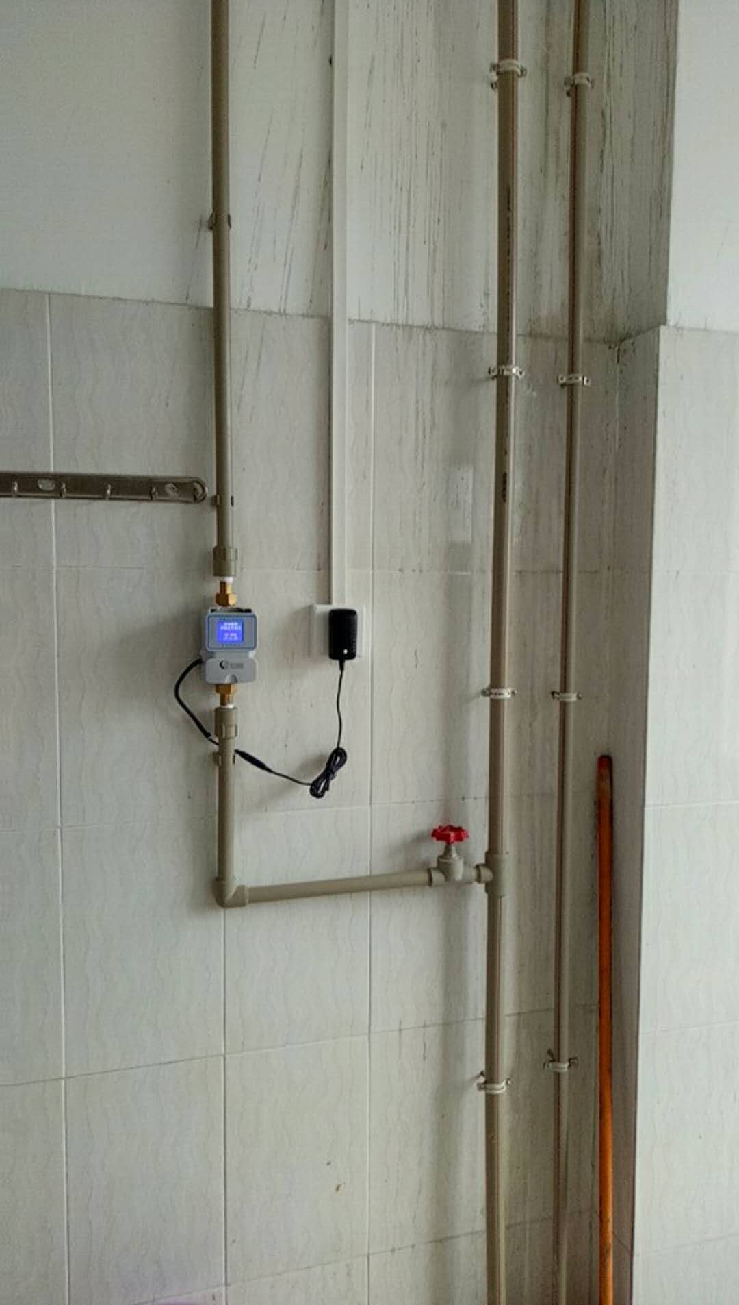 開水水控器/水控刷卡器/ic感應卡刷卡水控機系統(tǒng)工作過程