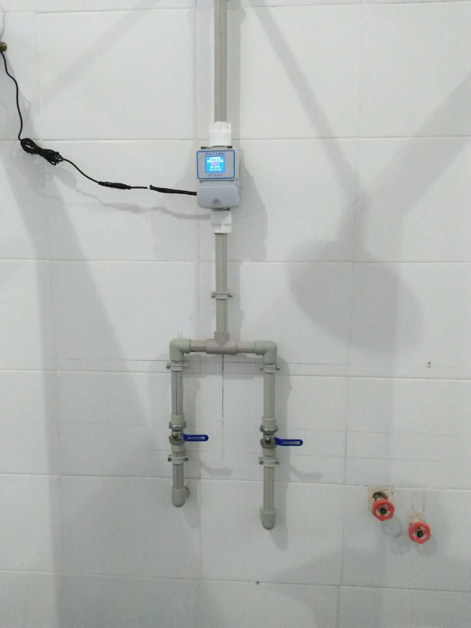 供應(yīng)云卡通水控刷卡器/ic感應(yīng)卡刷卡水控機系統(tǒng)