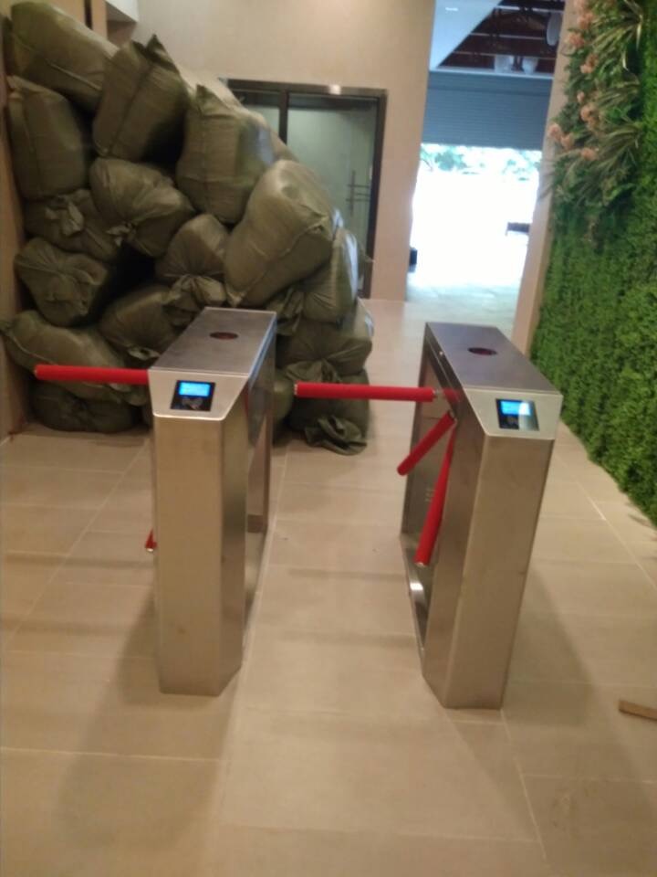 YunCard游樂場公園水上樂園管理軟件水上樂園一卡通系統(tǒng)二維碼閘機(jī)