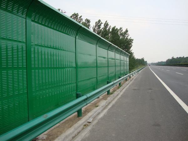 金屬型吸隔聲屏障廠家批量生產