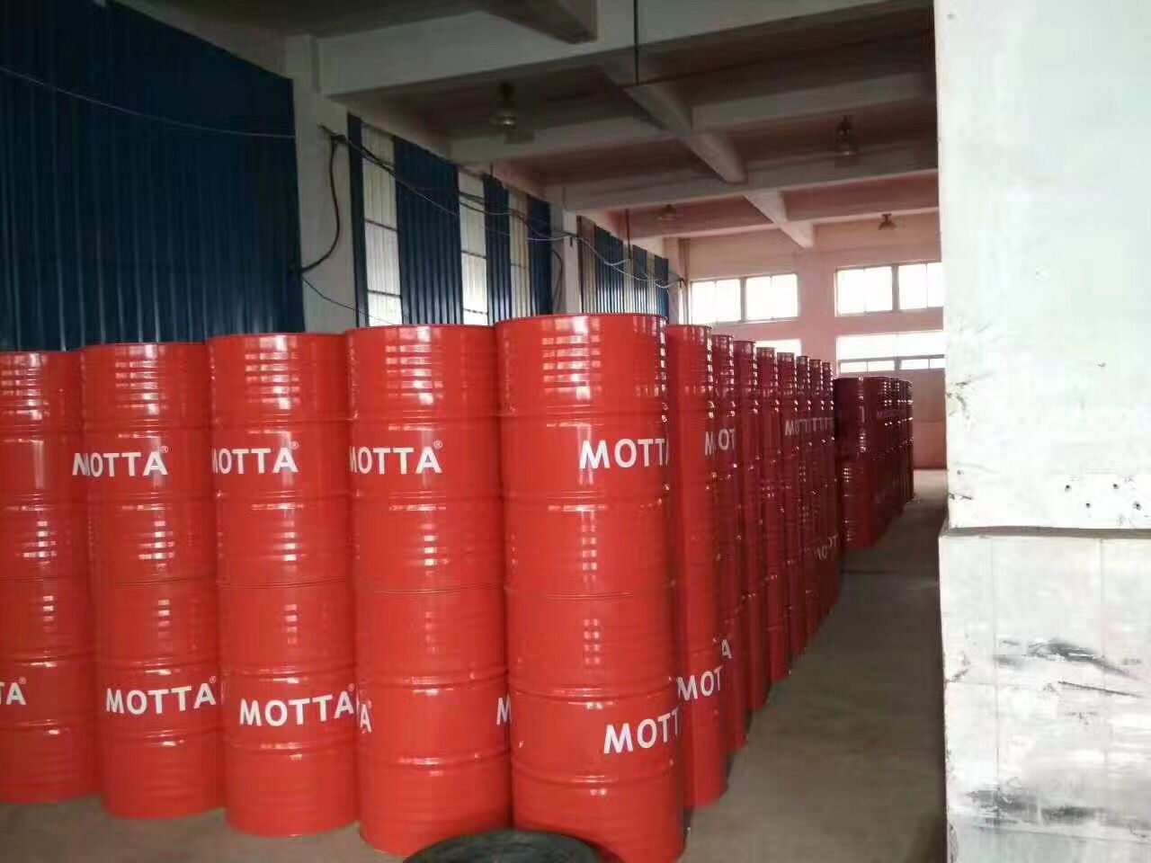 嵊州潤(rùn)滑油招商加盟 莫塔潤(rùn)滑油廠家招商  品牌潤(rùn)滑油加盟