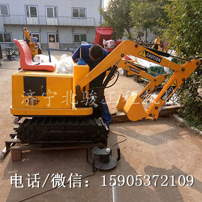 北駿100-A小型挖掘機